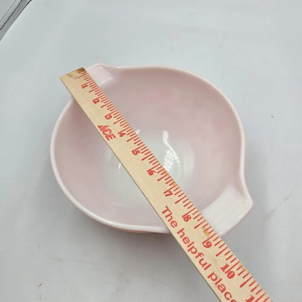 Vintage Pyrex Pink Gooseberry 442 Cinderella Nesting Bowl 1 1/2 Quart Slght Fade